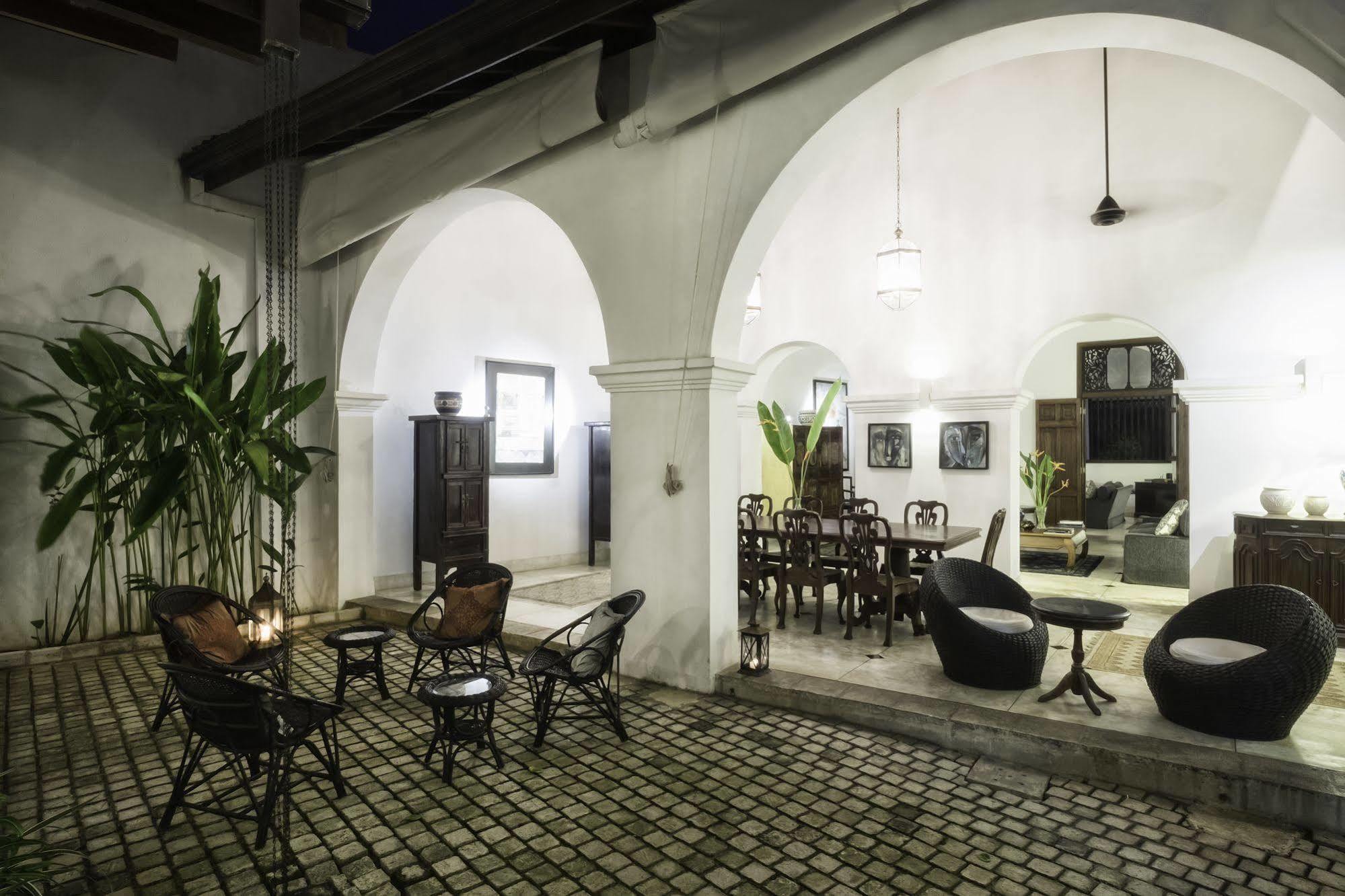 Number 48 Galle Fort B&B 외부 사진